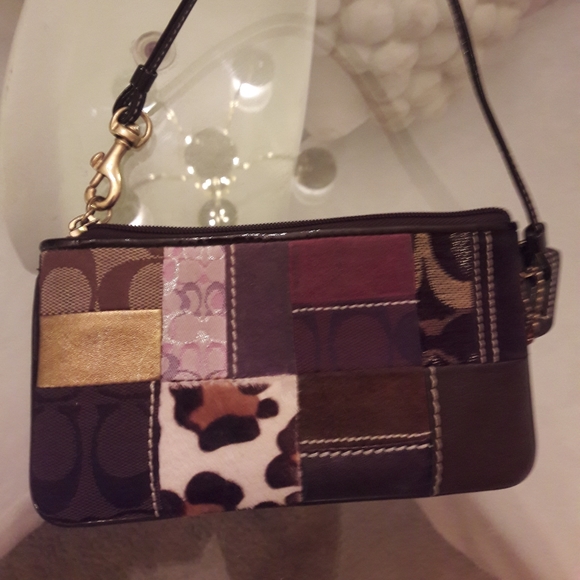 Patchwork Coach bag, with matching wristlet - Picture 7 of 8